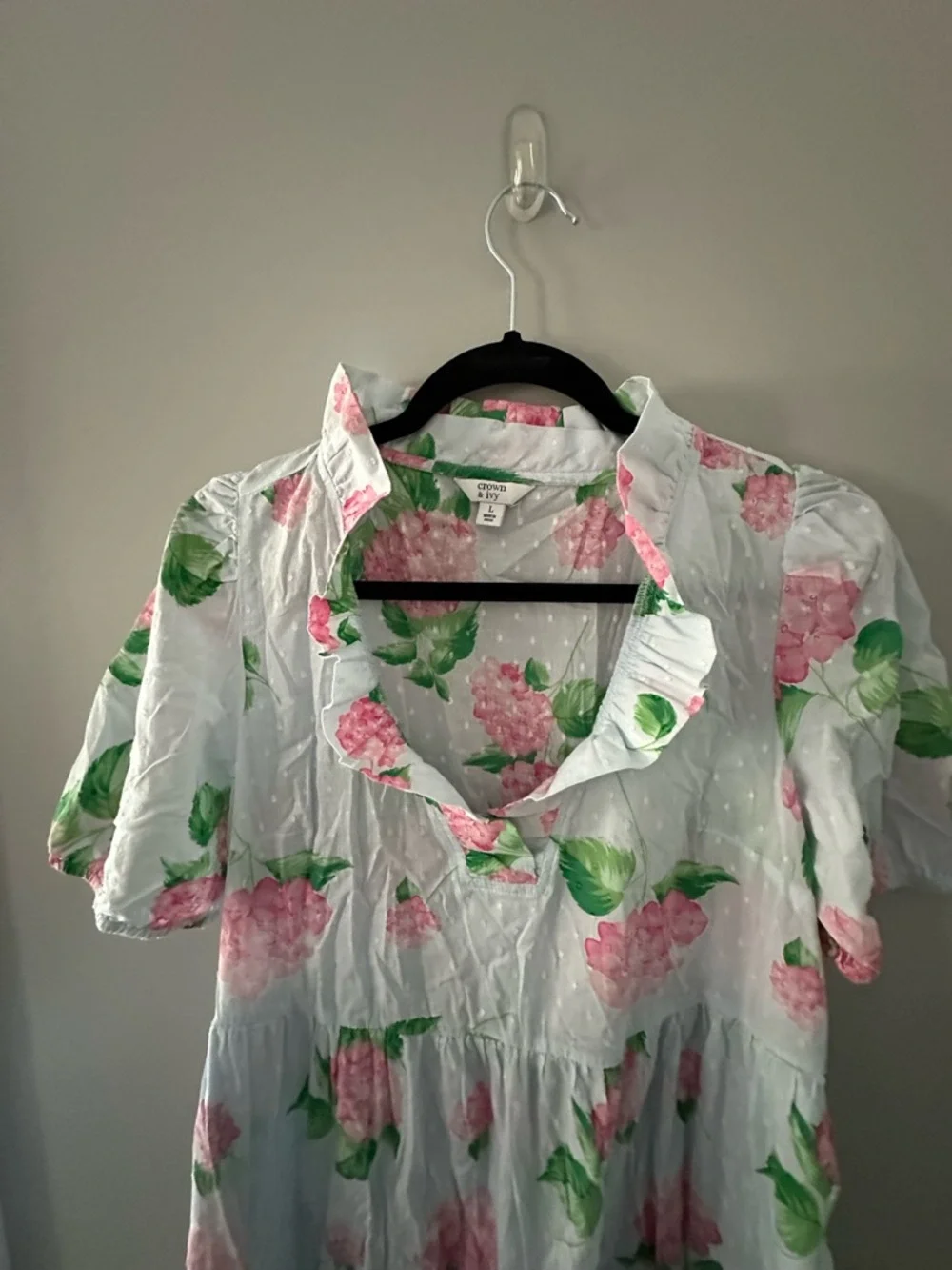 Crown and Ivy 100% cotton Light Blue Floral Midi Dress with Pink Hydrangeas - Picture 2 of 5